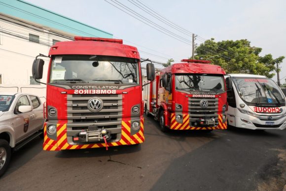 Wilson Lima entrega equipamentos ao Corpo de Bombeiros e reforça ações contra queimadas no interior do estado - Fotos Alex Pazuello 1 1 1024x683 1 Wilson Lima entrega equipamentos ao Corpo de Bombeiros e reforça ações contra queimadas no interior do estado - Fotos Alex Pazuello 1 1 1024x683 1