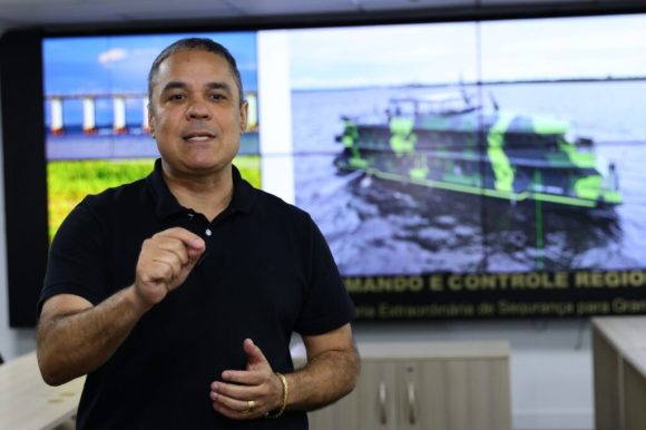 Governo do Am reforça ações de combate à criminalidade na calha do Rio Negro com atuação da Base Arpão 2 - Secretario de Seguranca Vinicius Almeida 1024x682 1 Governo do Am reforça ações de combate à criminalidade na calha do Rio Negro com atuação da Base Arpão 2 - Secretario de Seguranca Vinicius Almeida 1024x682 1