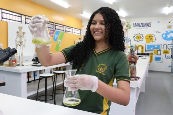 Futuras Cientistas: Inscrições abertas para projeto nacional de incentivo à pesquisa científica - WhatsApp Image 2024 08 21 at 09.19.55 1024x682 1