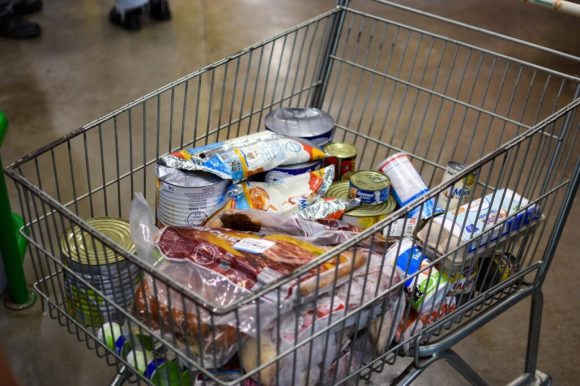 Procon-AM orienta consumidores sobre os cuidados na hora das compras em supermercados - WhatsApp Image 2024 08 26 at 11.42.29 1 1024x682 1 Procon-AM orienta consumidores sobre os cuidados na hora das compras em supermercados - WhatsApp Image 2024 08 26 at 11.42.29 1 1024x682 1