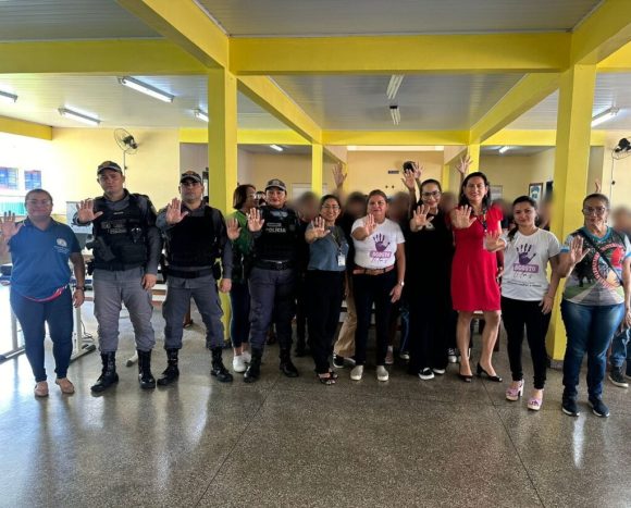 Operação Shamar: PC-AM realiza palestras de conscientização sobre violência doméstica em Itacoatiara e Iranduba - WhatsApp Image 2024 08 27 at 09.39.44 1024x825 1