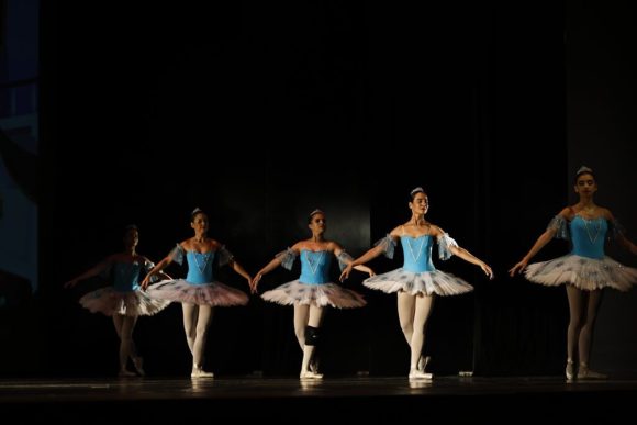 Espetáculo inédito ‘Cinderela’ promete uma mistura de emoções e diversão, no palco do Teatro Amazonas - cultura cinderela david martins 09 1024x683 1