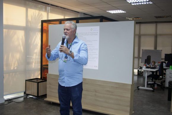 Sedecti qualifica produtores regionais e artesãos com foco em exportações e bioeconomia amazônica - Sedecti CapacitacaodeEmpreendedores SidneiMagalhaes fotoCalebeNascimento 2 1024x683 1