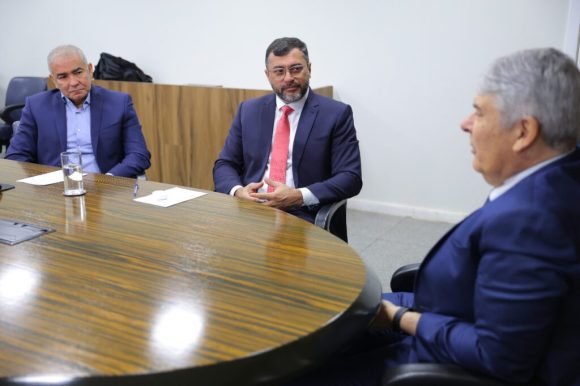 Governador Wilson Lima e presidente da Infraero reúnem-se para tratar sobre aeroportos do interior - Reuniao com Infraero Foto Diego Peres 2 1024x682 2 Governador Wilson Lima e presidente da Infraero reúnem-se para tratar sobre aeroportos do interior - Reuniao com Infraero Foto Diego Peres 2 1024x682 2